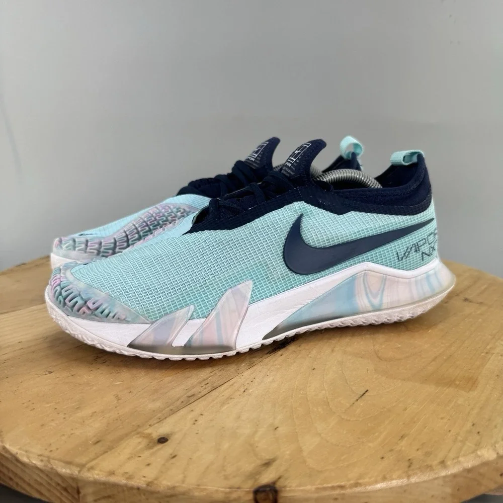 Nike Court React Vapor NXT Womens‎ Size 7.5 Tennis Shoes Athletic Glacier Blue